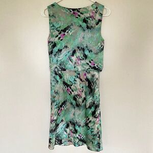 Ann Taylor Printed Blouson Mini Dress Green Size 4